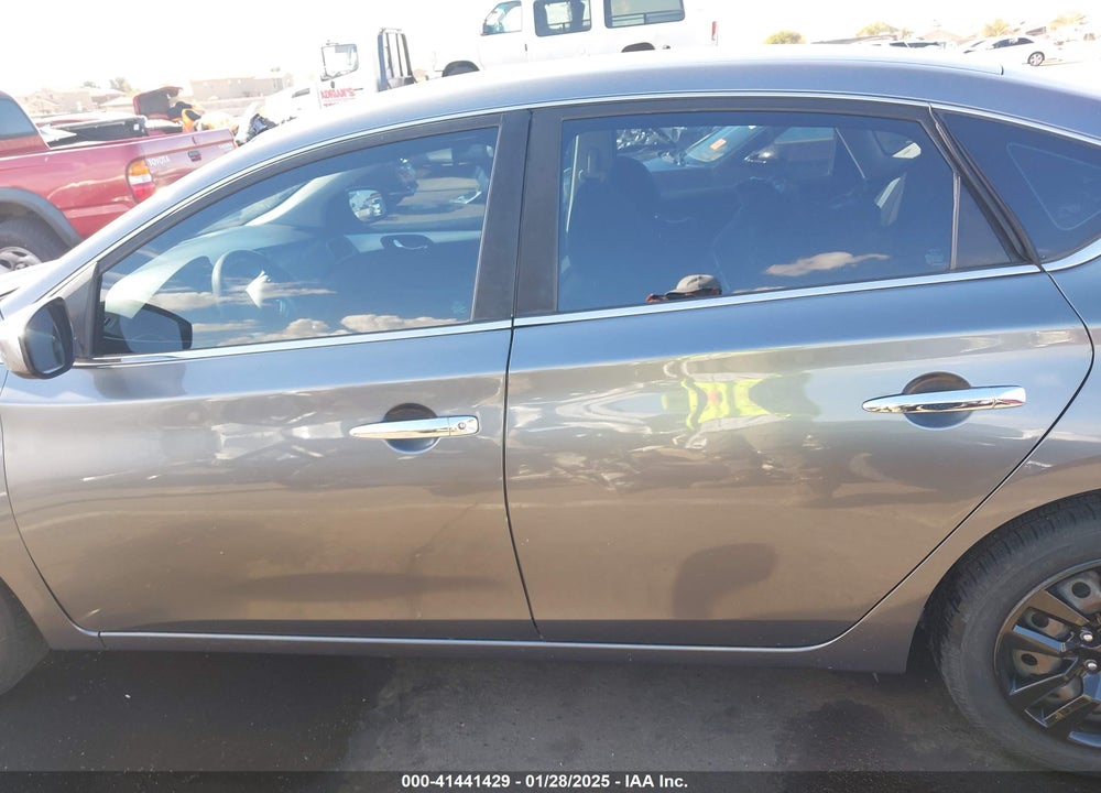 2017 NISSAN SENTRA VIN: 3N1AB7APXHL632752