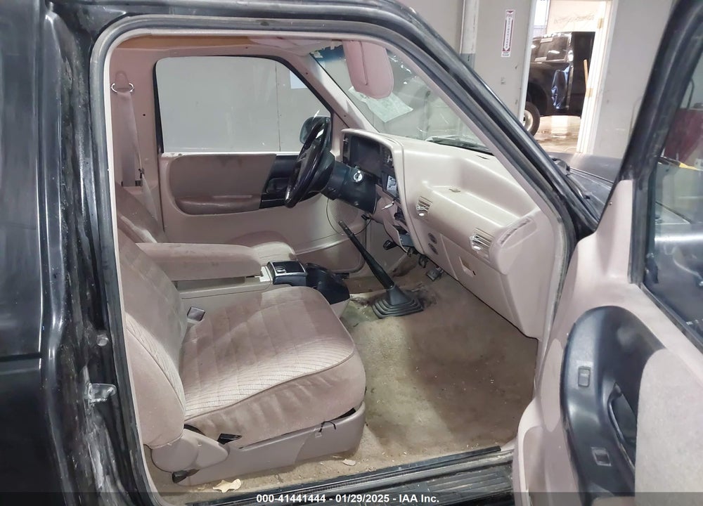 1993 FORD RANGER SUPER CAB VIN: 1FTCR14X8PPB52626