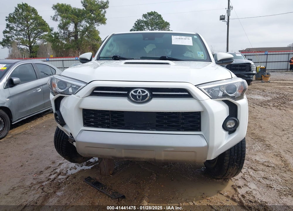 2022 TOYOTA 4RUNNER TRD OFF ROAD VIN: JTEPU5JR2N5978258