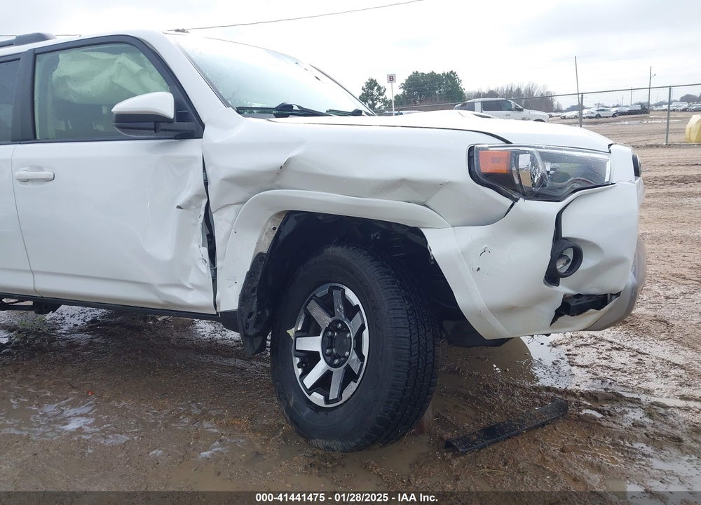 2022 TOYOTA 4RUNNER TRD OFF ROAD VIN: JTEPU5JR2N5978258
