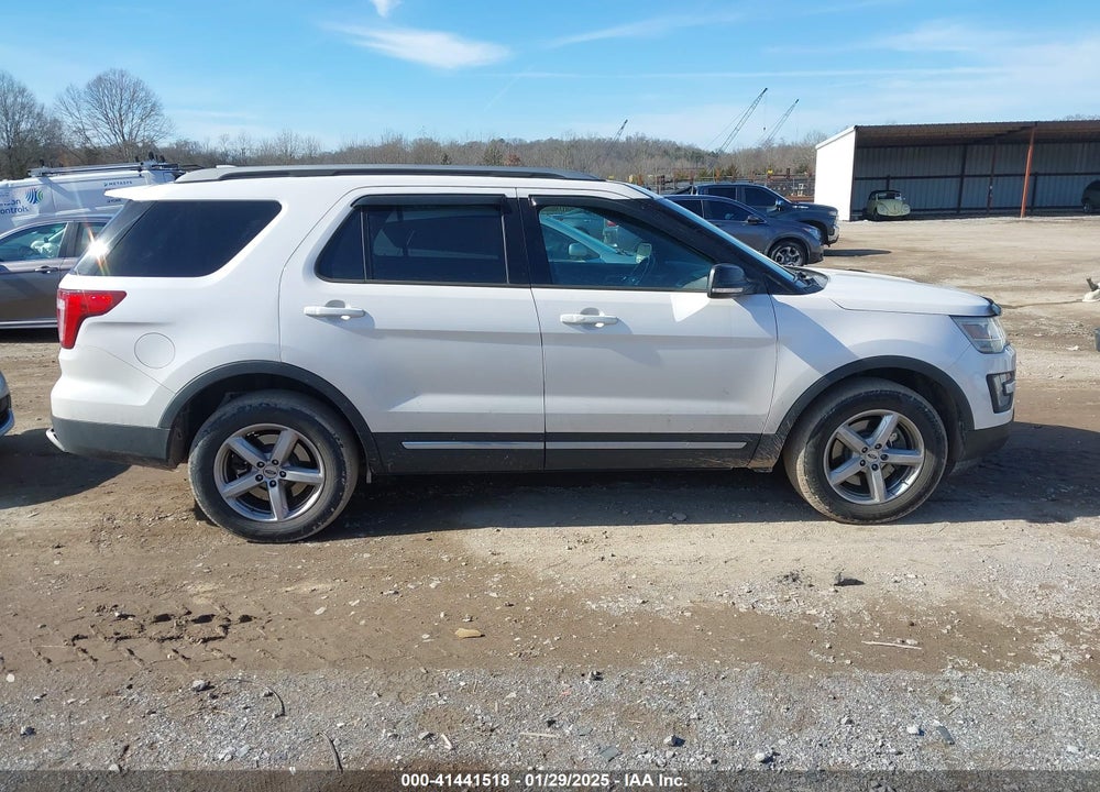 2017 FORD EXPLORER XLT VIN: 1FM5K8DH5HGA54455
