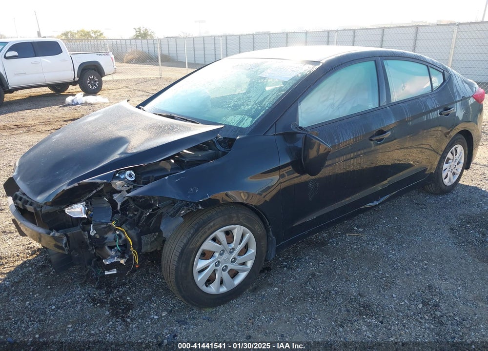 2018 HYUNDAI ELANTRA VIN: 5NPD74LF7JH299320
