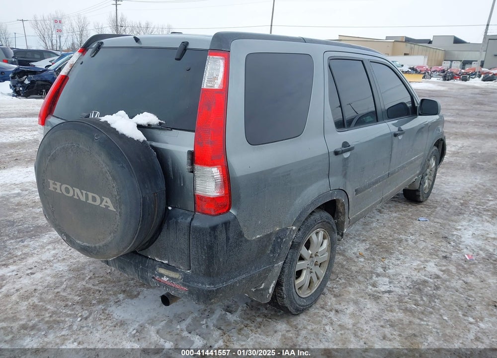 2005 HONDA CR-V EX VIN: SHSRD77815U337505