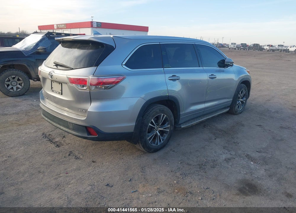 2016 TOYOTA HIGHLANDER XLE V6 VIN: 5TDKKRFH6GS144793