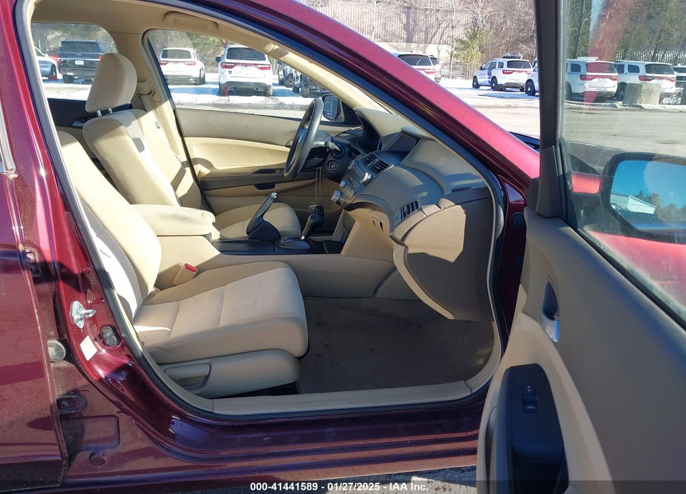 2009 HONDA ACCORD 2.4 LX-P VIN: 1HGCP26499A070524