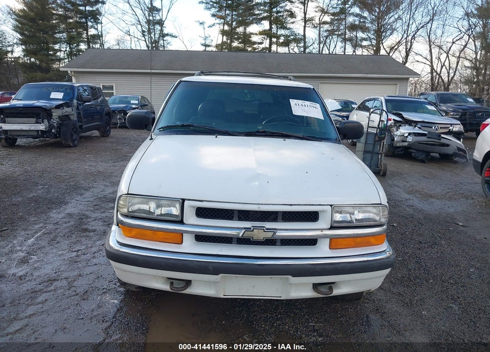 2001 CHEVROLET BLAZER LT VIN: 1GNDT13W012158849