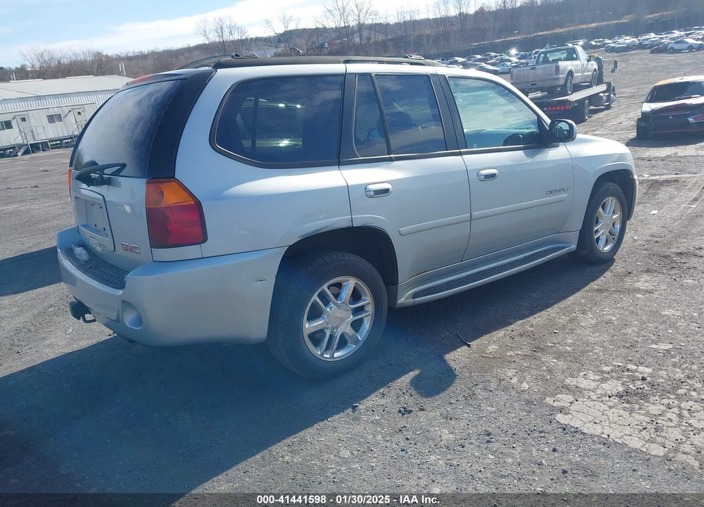 2007 GMC ENVOY DENALI VIN: 1GKET63MX72127517