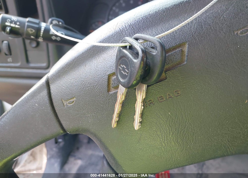2007 CHEVROLET SILVERADO VIN: 1GCHK23D57F168067