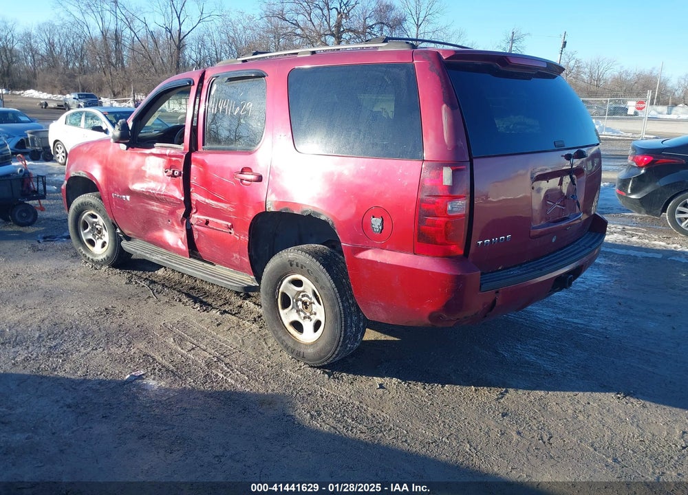 2007 CHEVROLET TAHOE LT VIN: 1GNFK13047R155329