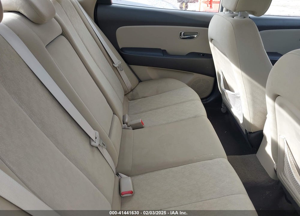 2010 HYUNDAI ELANTRA VIN: KMHDU4AD8AU902223