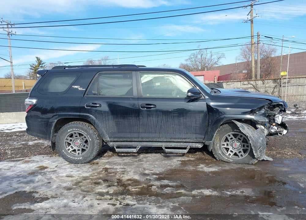 2019 TOYOTA 4RUNNER VIN: JTEBU5JR8K5735284