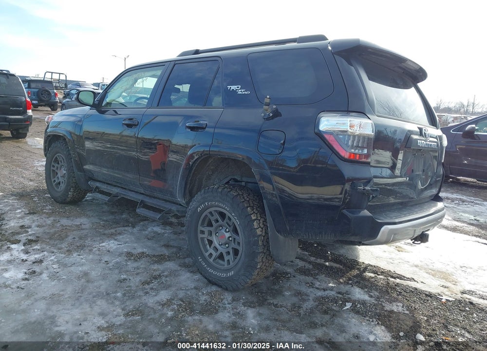 2019 TOYOTA 4RUNNER VIN: JTEBU5JR8K5735284