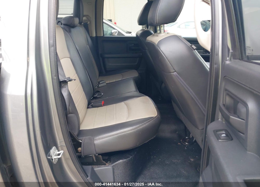 2012 RAM 1500 VIN: 1C6RD7FP1CS282299