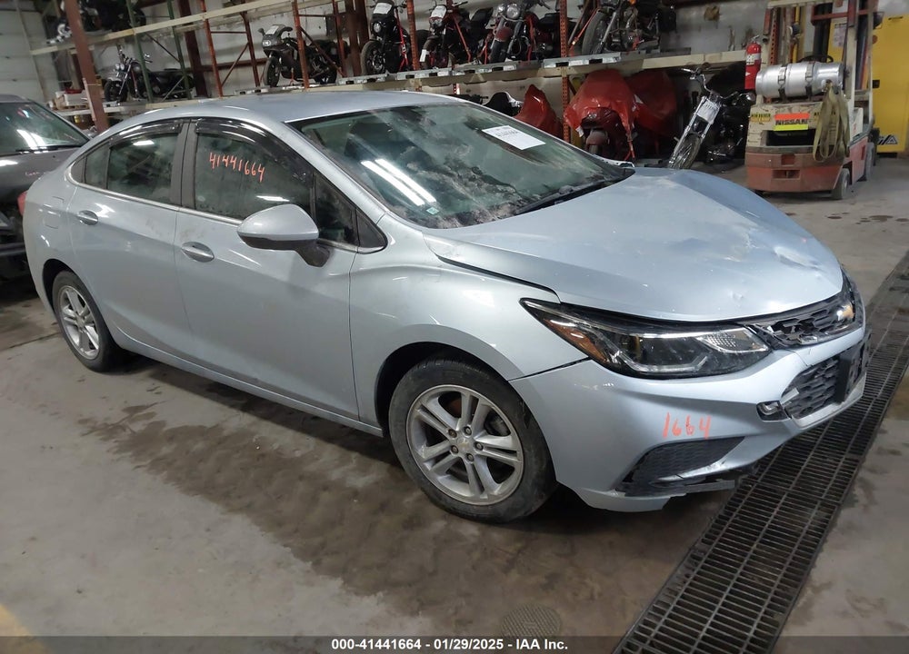 2018 CHEVROLET CRUZE VIN: 1G1BE5SM8J7120766