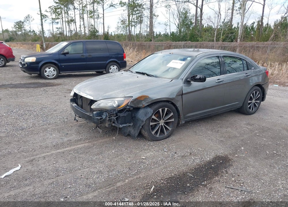 2013 CHRYSLER 200 VIN: 1C3CCBBG0DN728988