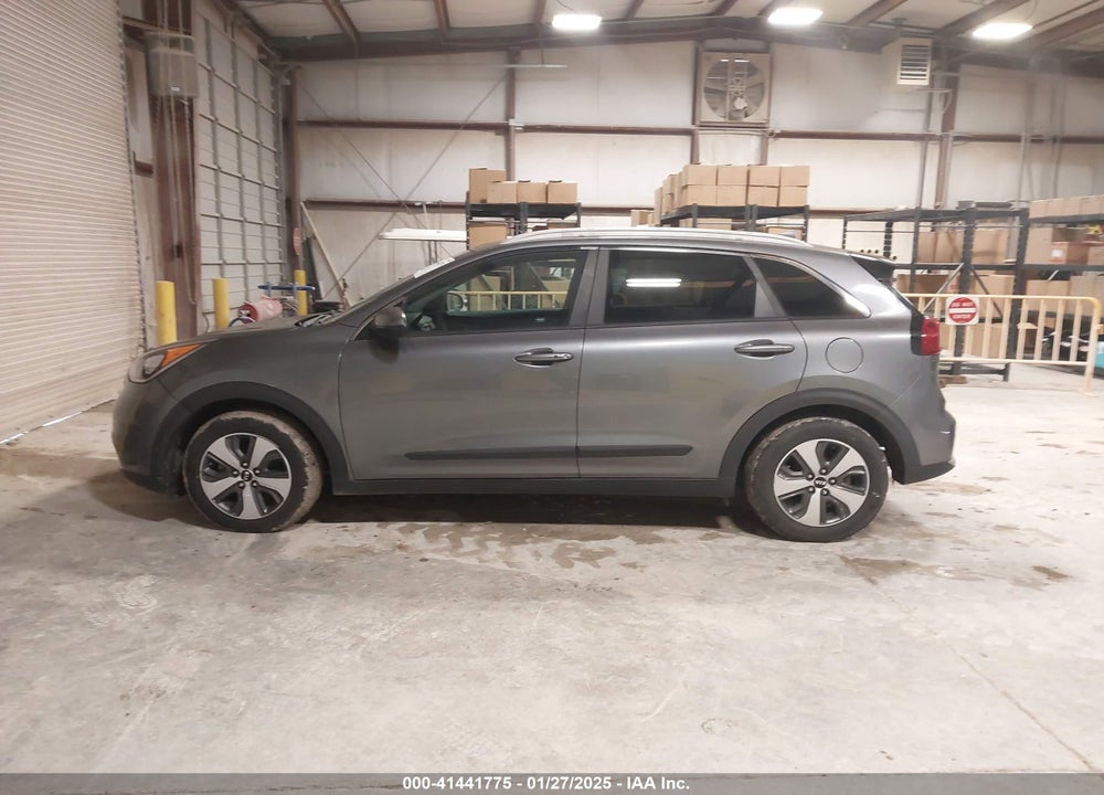 2017 KIA NIRO LX VIN: KNDCB3LC9H5066916