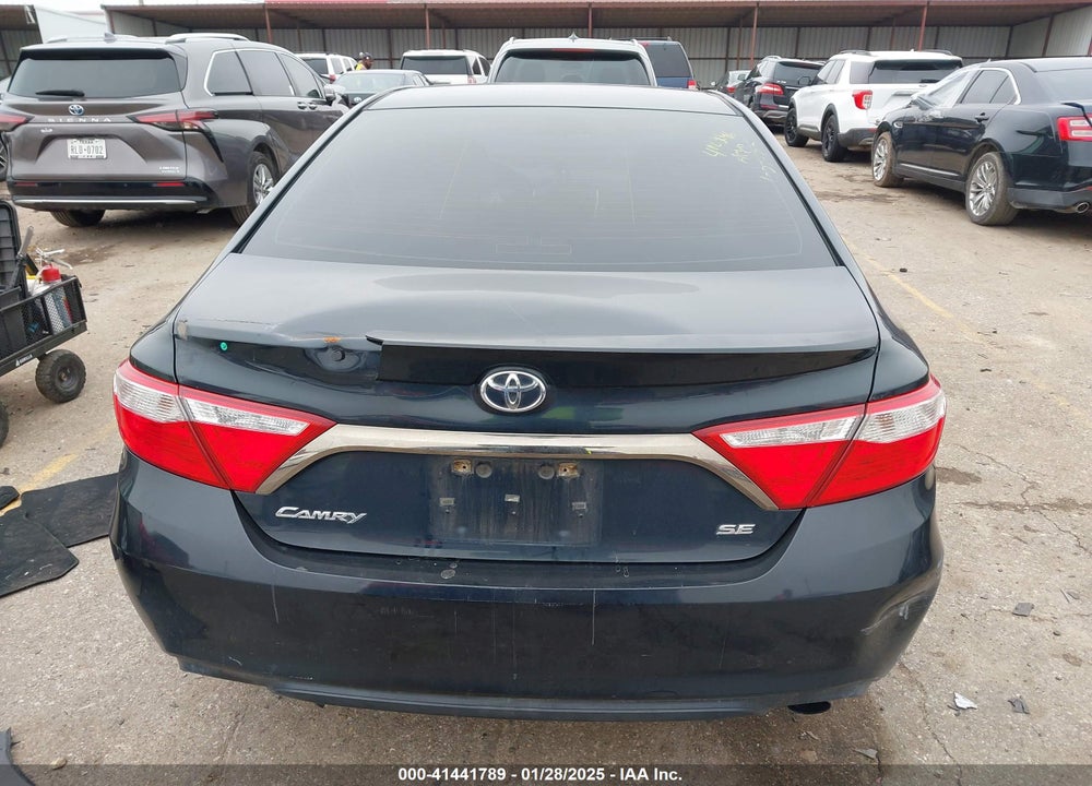 2015 TOYOTA CAMRY SE VIN: 4T1BF1FK1FU072201