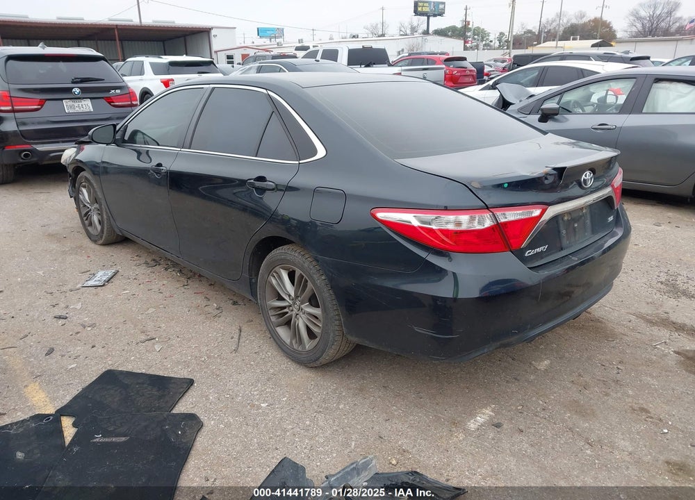 2015 TOYOTA CAMRY SE VIN: 4T1BF1FK1FU072201