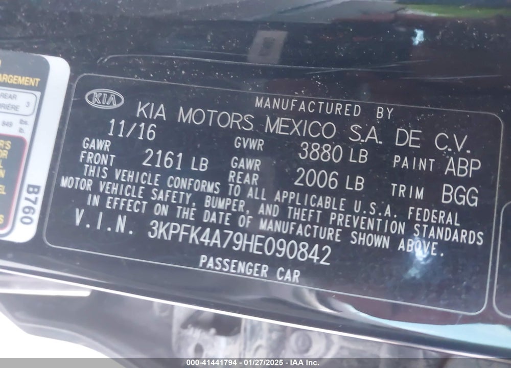 2017 KIA FORTE VIN: 3KPFK4A79HE090842