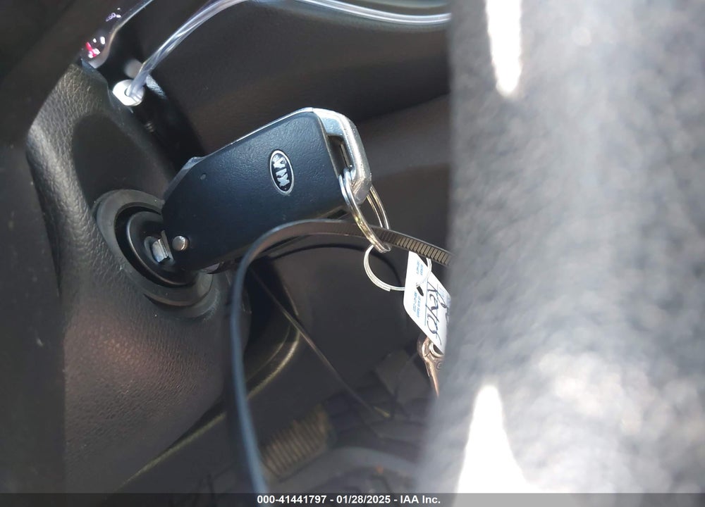 2019 KIA FORTE VIN: 3KPF24AD2KE023819