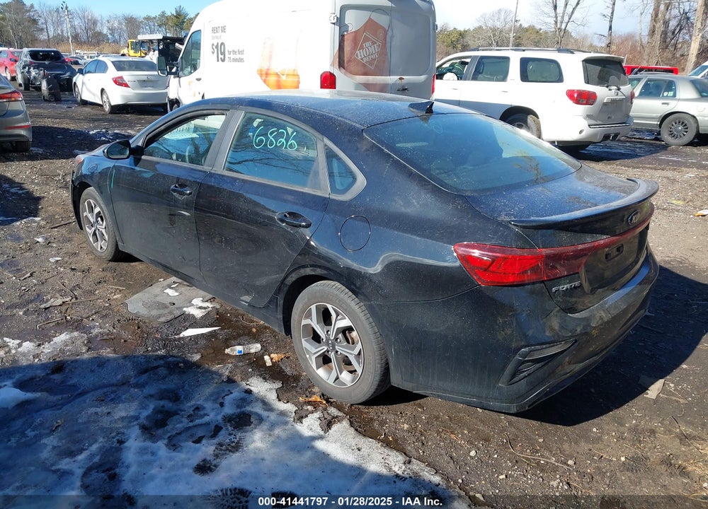 2019 KIA FORTE VIN: 3KPF24AD2KE023819