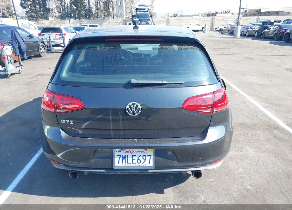 2015 VOLKSWAGEN GOLF GTI 2.0T S 4-DOOR VIN: 3VW4T7AU5FM084001