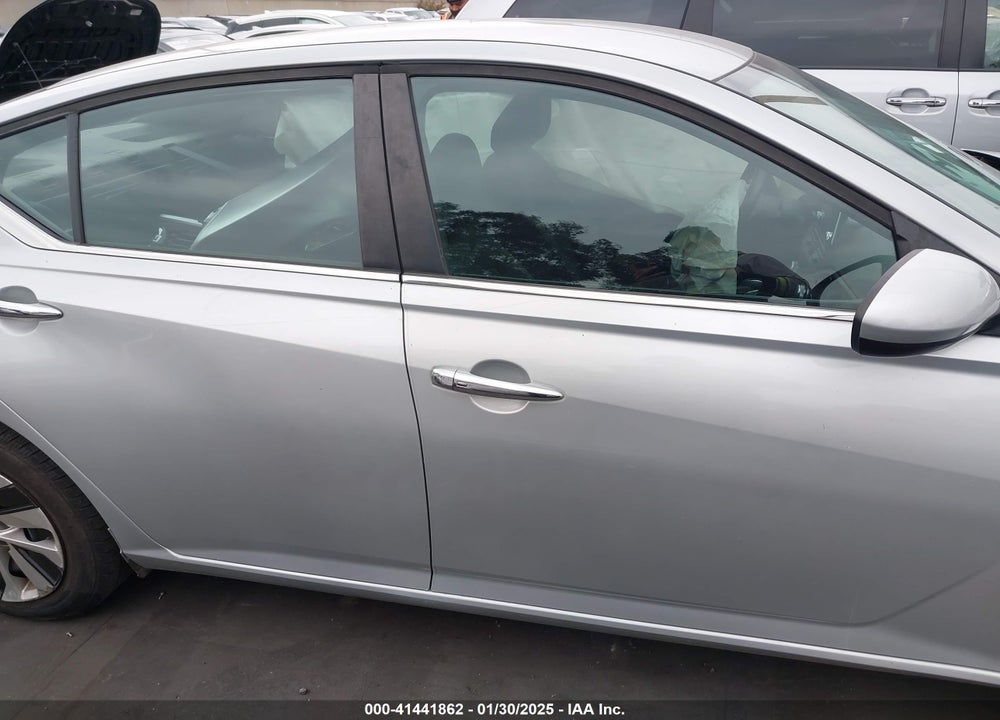 2019 NISSAN ALTIMA VIN: 1N4BL4BV3KN307870