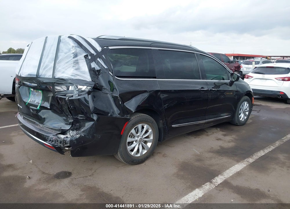 2018 CHRYSLER PACIFICA TOURING L PLUS VIN: 2C4RC1EGXJR166995