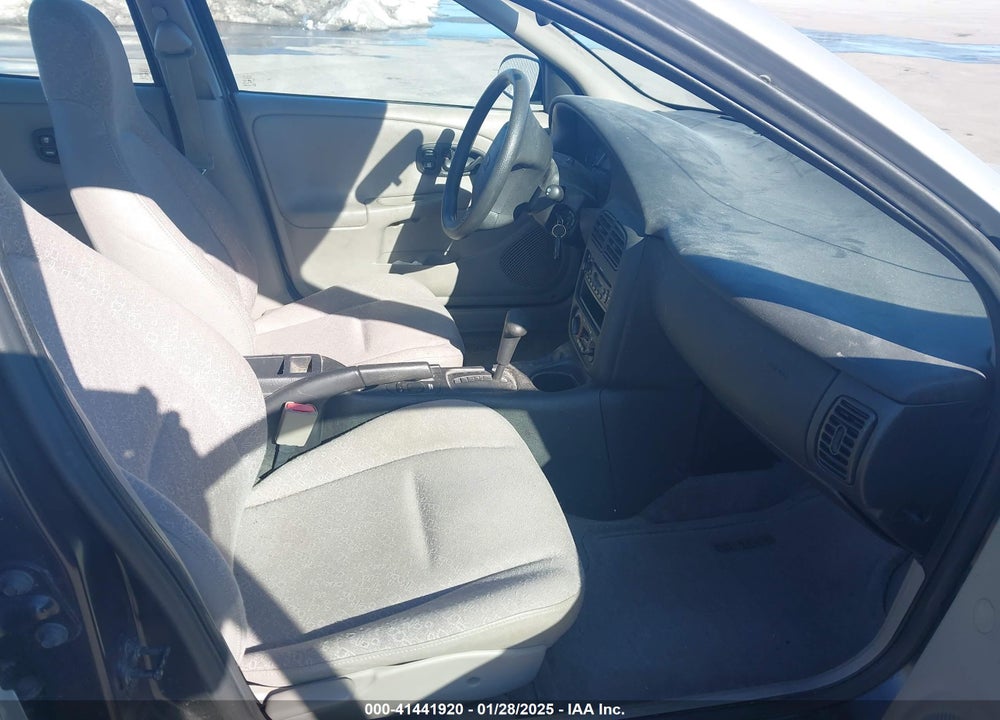 2000 SATURN SL1 VIN: 1G8ZH5286YZ255012