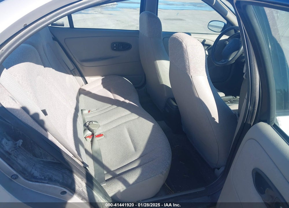 2000 SATURN SL1 VIN: 1G8ZH5286YZ255012