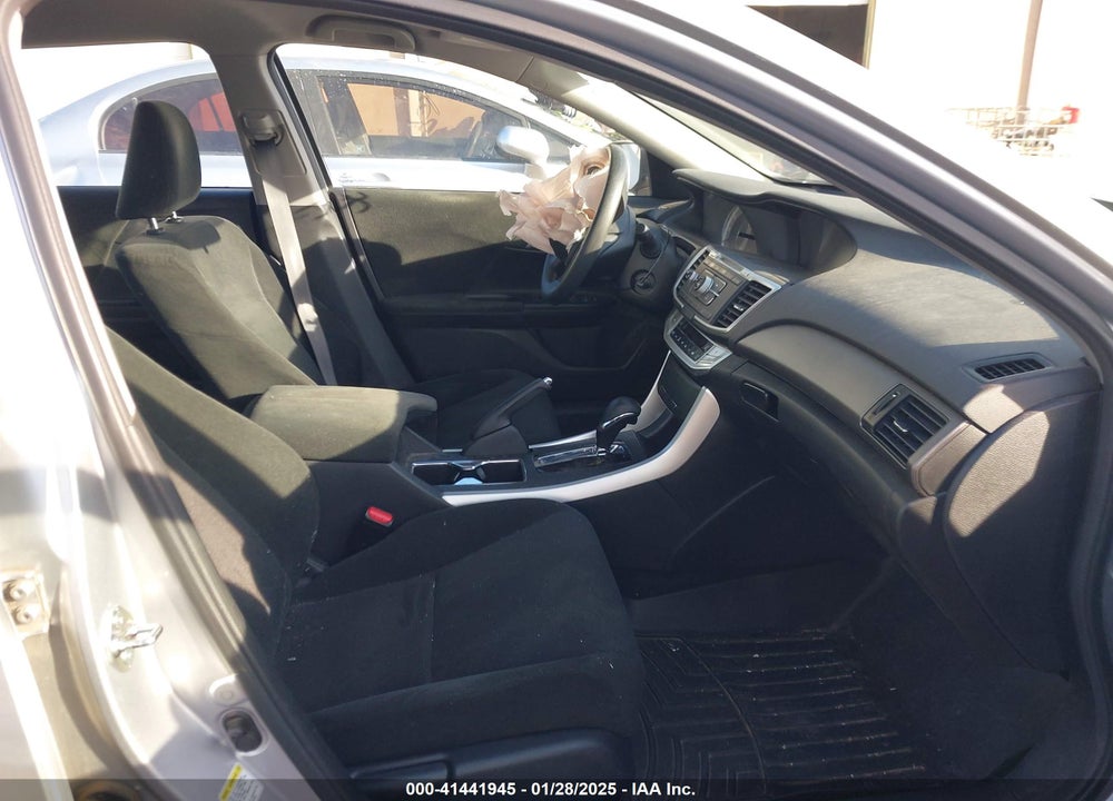 2013 HONDA ACCORD VIN: 1HGCR2F30DA256849