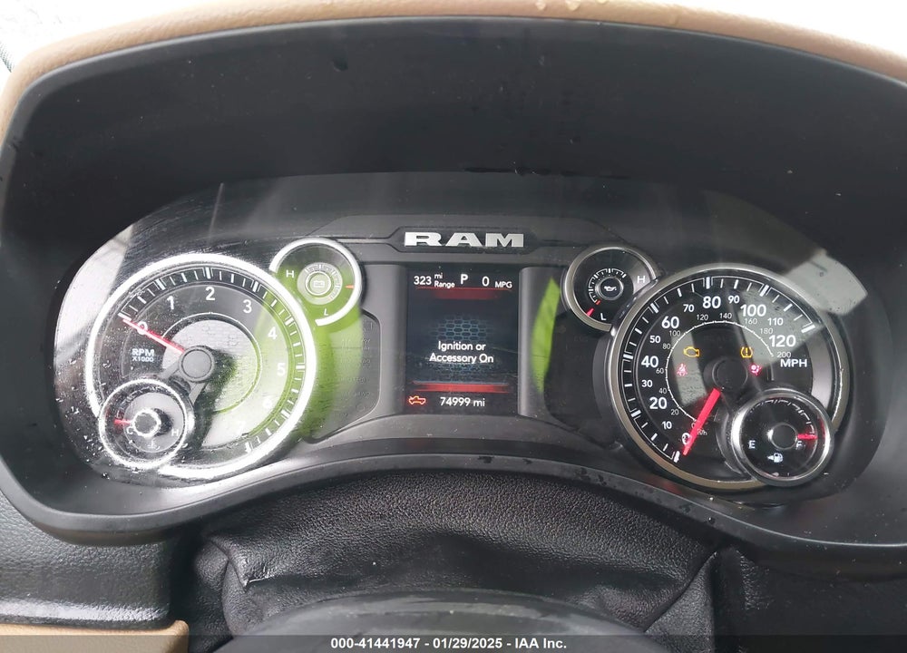 2019 RAM 1500 VIN: 1C6RREFT5KN848027