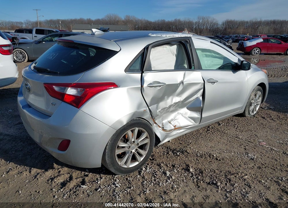 2013 HYUNDAI ELANTRA GT VIN: KMHD35LEXDU139821