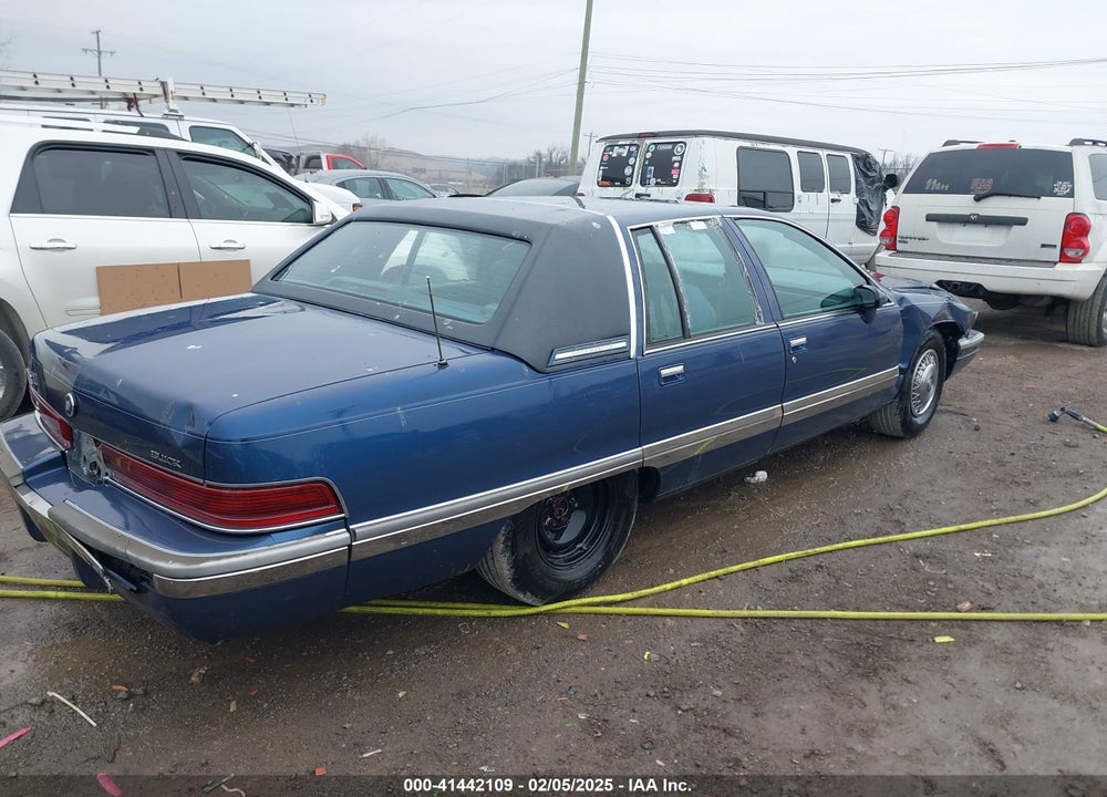 1994 BUICK ROADMASTER VIN: 1G4BN52P9RR409328