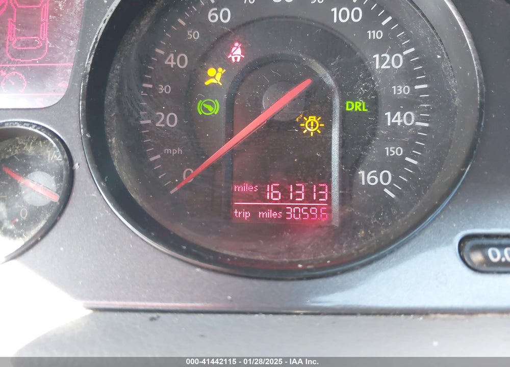 2008 VOLKSWAGEN PASSAT VIN: WVWJK73CX8P090063