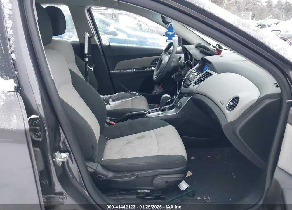 2011 CHEVROLET CRUZE VIN: 1G1PC5SH7B7198794