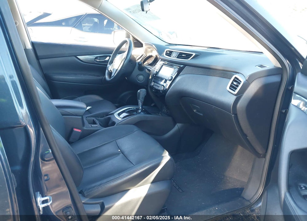 2015 NISSAN ROGUE SL VIN: 5N1AT2MVXFC822594