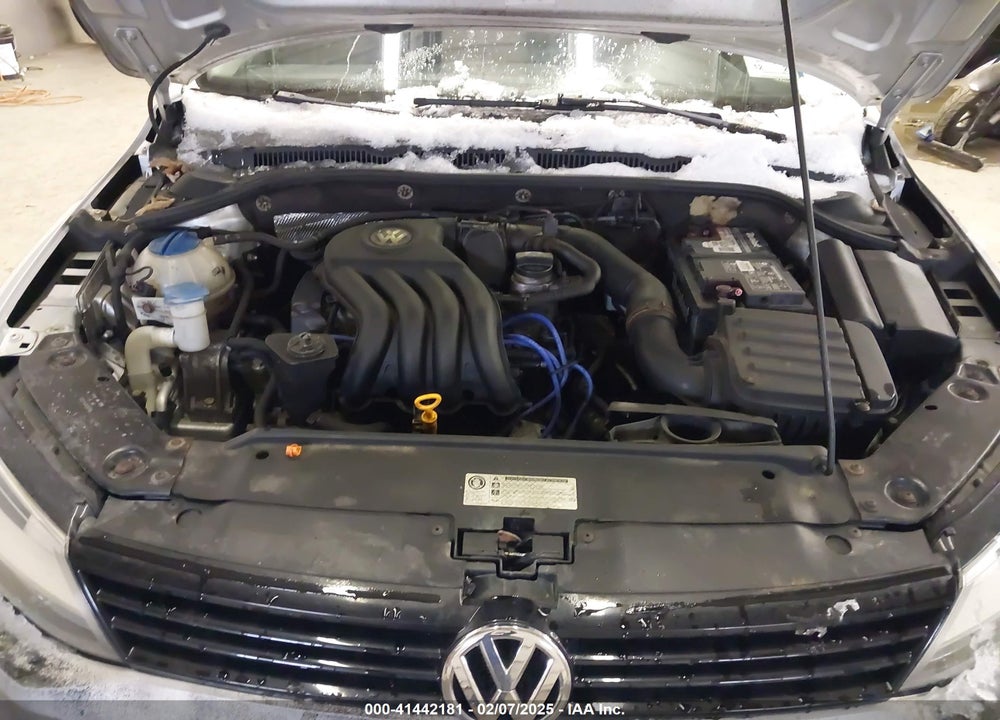 2012 VOLKSWAGEN JETTA 2.0L S VIN: 3VW2K7AJXCM306088