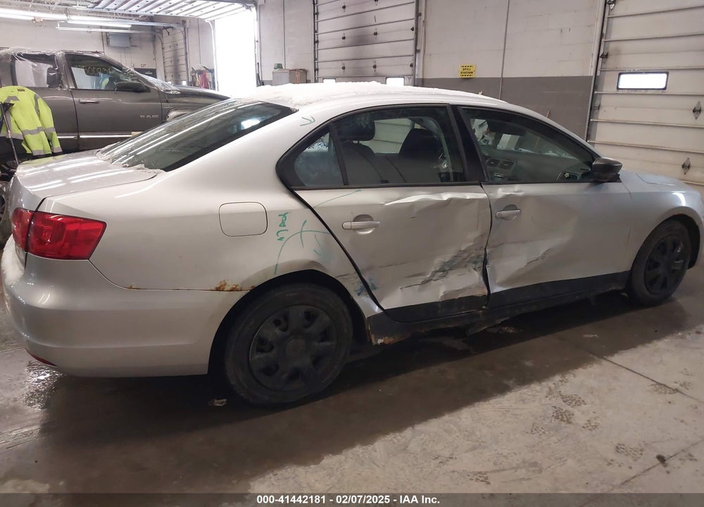 2012 VOLKSWAGEN JETTA 2.0L S VIN: 3VW2K7AJXCM306088