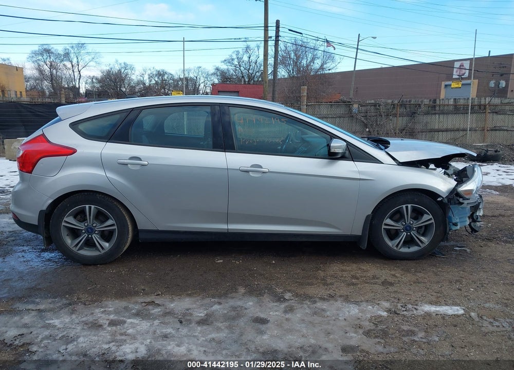 2014 FORD FOCUS VIN: 1FADP3K25EL195070