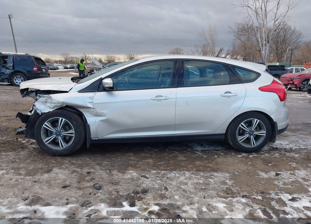 2014 FORD FOCUS VIN: 1FADP3K25EL195070