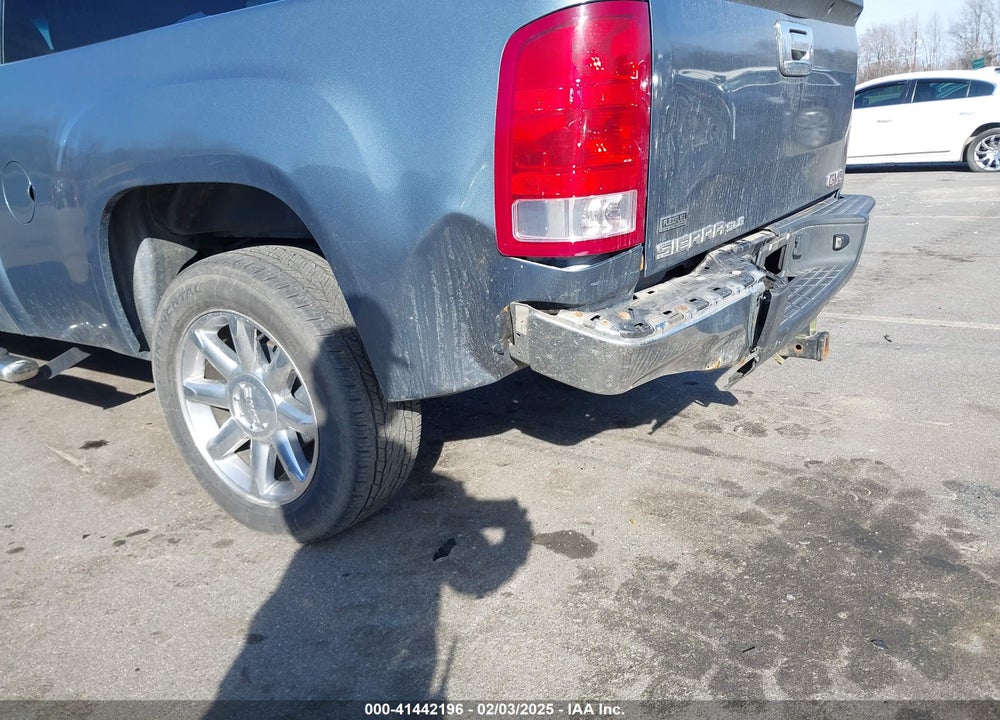 2011 GMC SIERRA 1500 VIN: 1GTR2VE33BZ462648