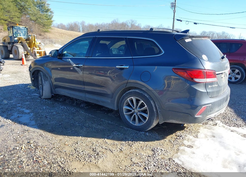 2017 HYUNDAI SANTA FE LIMITED VIN: KM8SNDHF7HU250586