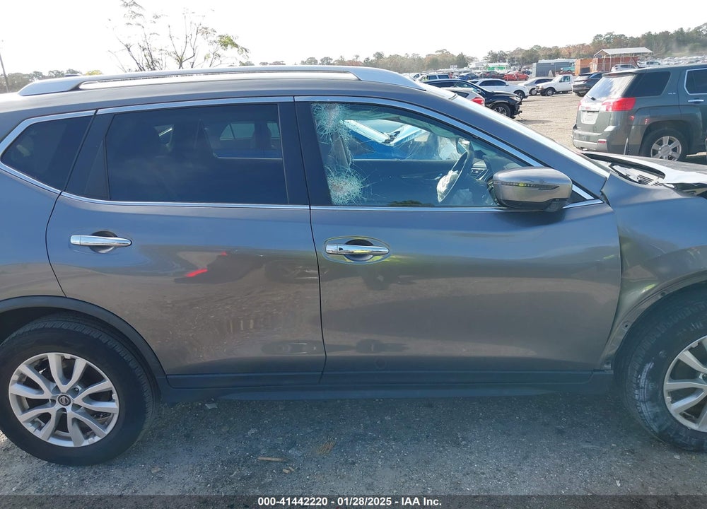 2019 NISSAN ROGUE SV VIN: KNMAT2MV1KP559712