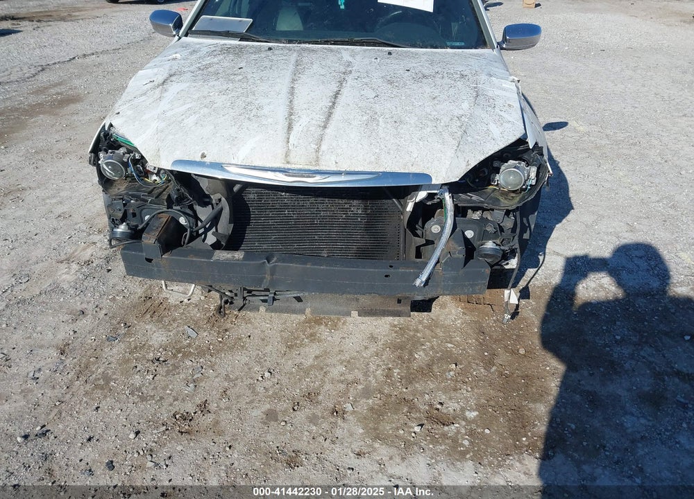 2014 CHRYSLER 200 VIN: 1C3CCBCG5EN125552
