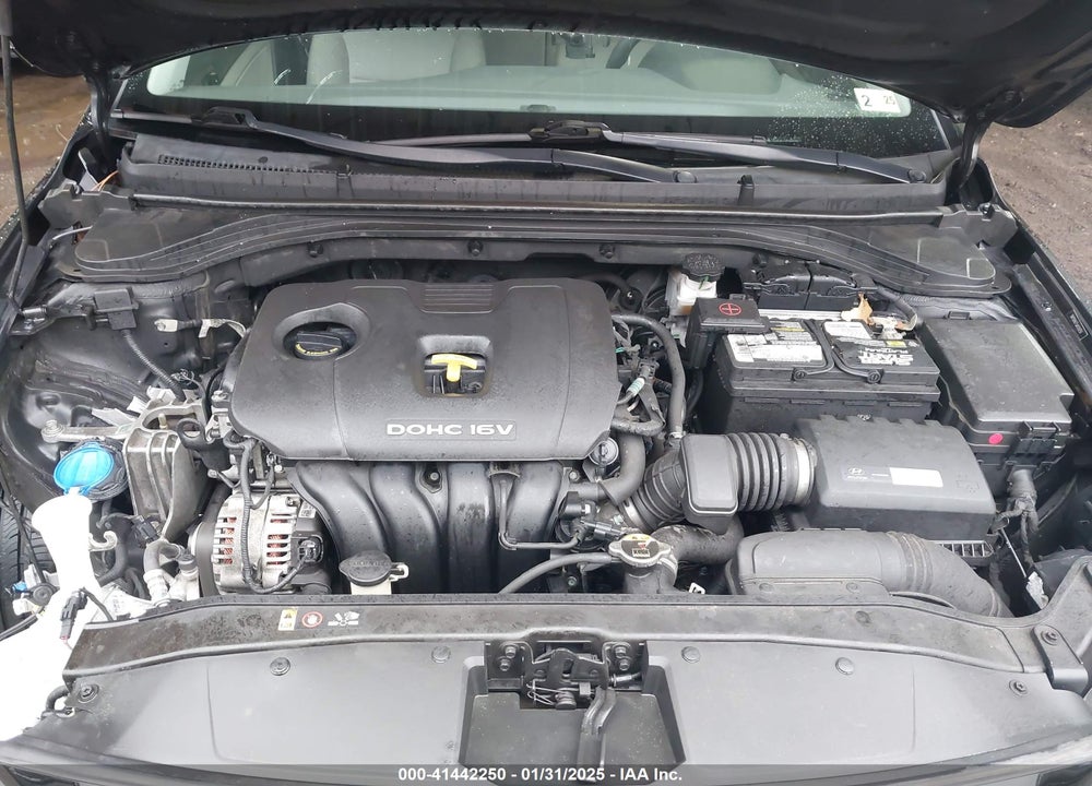 2018 HYUNDAI ELANTRA VIN: 5NPD84LF5JH310151