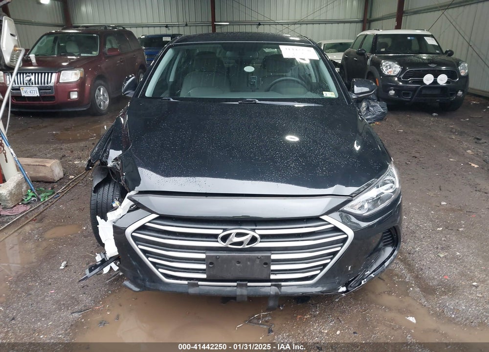 2018 HYUNDAI ELANTRA VIN: 5NPD84LF5JH310151