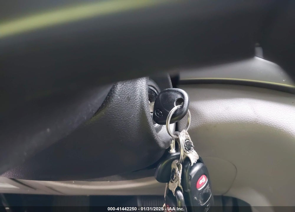 2018 HYUNDAI ELANTRA VIN: 5NPD84LF5JH310151