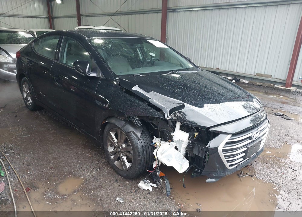 2018 HYUNDAI ELANTRA VIN: 5NPD84LF5JH310151
