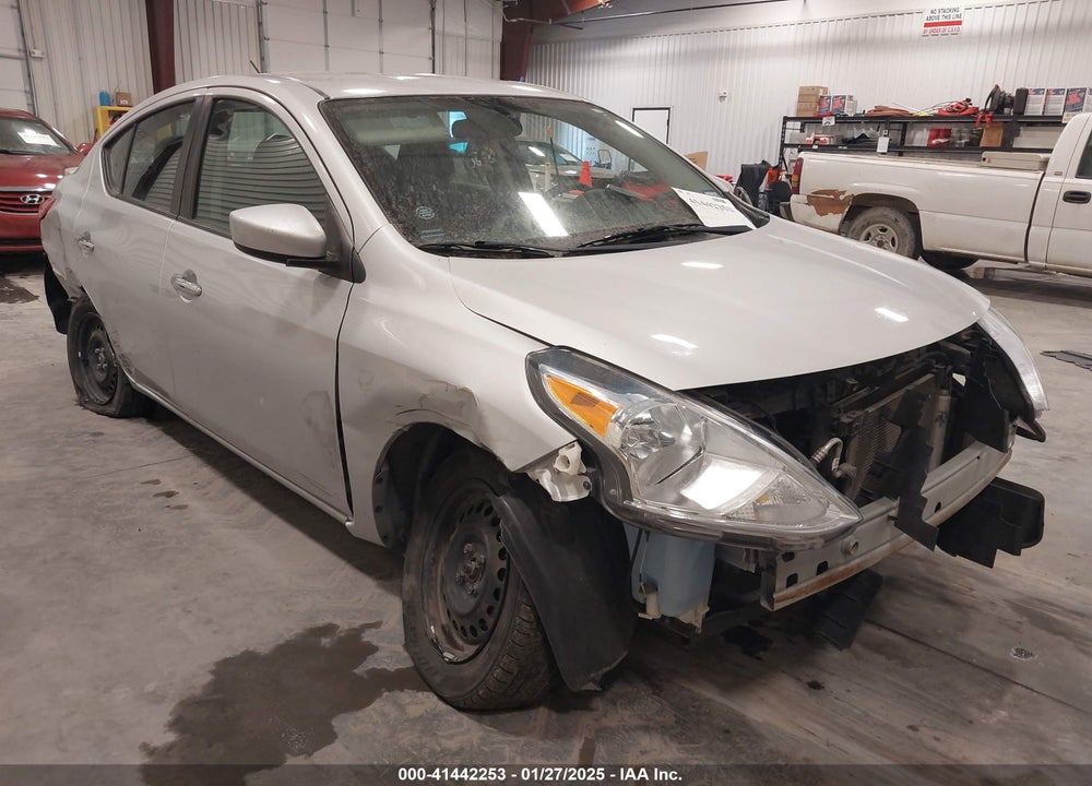 2018 NISSAN VERSA 1.6 SV VIN: 3N1CN7AP4JL875317
